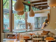 -VERIE BAKEHOUSE