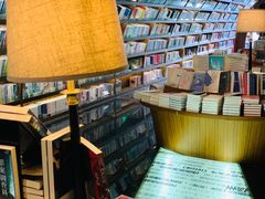 -钟书阁(珍园店)
