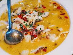 -魏铭鱼头捞饭(晋阳路店)