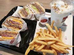 -The Habit Burger Grill 哈比特汉堡(复兴soho店)