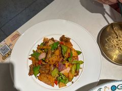 -巴扎屋大盘鸡·新疆菜(汇嘉时代店)