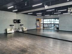 -零下舞度·街舞连锁机构(万科中心店)