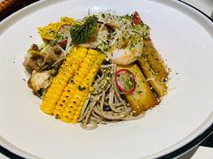 鸡肉大虾鲜蔬波奇碗-西堤牛排(龙德广场店)