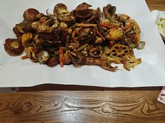 -东来菜馆•手抓海鲜家常菜•海鲜锅贴(鸽子窝店)