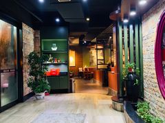 -洪焱重庆老火锅(万福花园店)