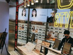 -LOHO眼镜(北京合生汇店)
