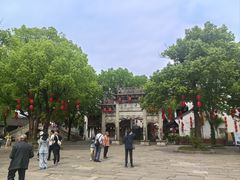 -鲁镇