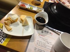 -洪氏嗨捞·广东猪肚鸡·椰子鸡火锅(西咸万象城店)