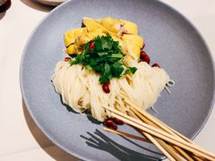 -泓0871臻选云南菜·味庄