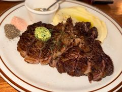 -羽深肉铺 Steak & Wine