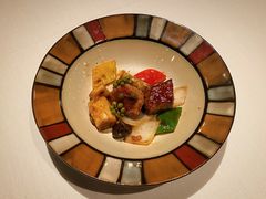 鲜花椒黑蒜牛肉粒-三号黄浦会Canton Table