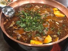 -朝伟清真铜瓢牛肉馆(三十年老·店)