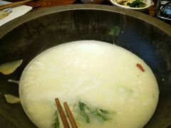 -咕嘟草帽鱼·牛奶一样的鲜鱼汤(包河万达广场创始店)