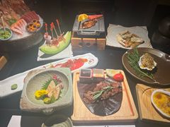 -花潮料理艺食馆(成都万象城店)