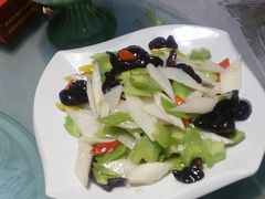 -天津乾毓德饭庄·清真传统炒菜·海鲜烧烤(咸阳路店)