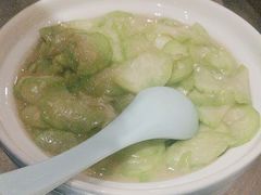 -川流不息·地道川菜·小龙虾(新松江路店)