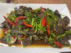 -鲁南仔·滕州炒鸡(经三路店)