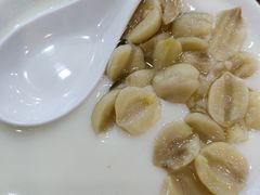 莲子双皮奶-沙湾姜埋奶(兴新包店)