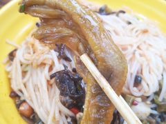 鸭脚-龍城柳州螺蛳粉(群星路店)