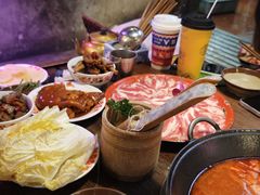 -萍姐火锅·公路夜市(武汉首店)