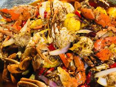 -休记光头香辣蟹干锅店(衣冠庙店)