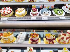 -花花卷卷·鲜食蛋糕(静安久光百货店)