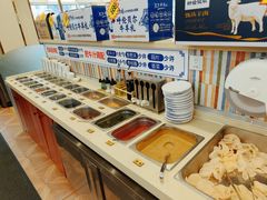 -楼外楼大刀肉传统火锅居(博学路店)