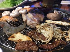 -万兴佳烤肉·长白山老味道(宏泰广场店)