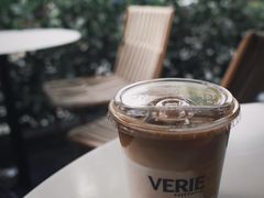 -VERIE BAKEHOUSE