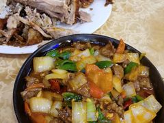 -维吾尔餐厅(宜山路店)