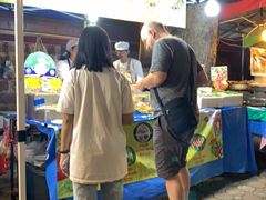 -周日夜市