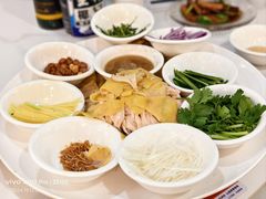 -旭璟酒家·传统粤菜·湘菜(逸景路店)