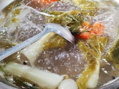 白酸锅底-龙大头庖汤店