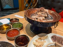 -哈啾嗨·新概念蒙餐(红星新城店)