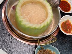-得意咚瓜·顺德鱼生·冬瓜火锅(深圳首店)