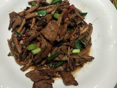 -梁家大院•农家菜(昆山会展中心店)