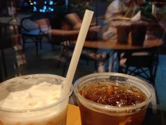 -星巴克(成都市中海右岸环宇坊店)