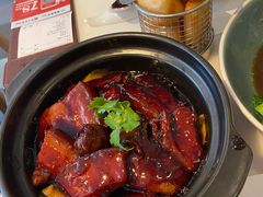 -港丽餐厅(高德置地店)