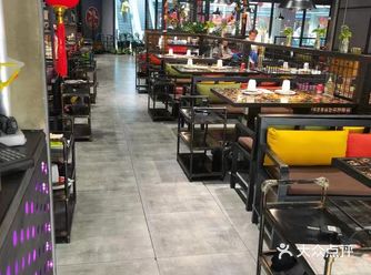 这家店在郑州有挺多的分店，口味好才能开这么多店