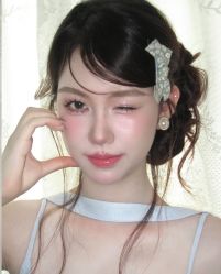 -明天见·化妆造型工作室