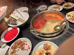 -周师兄大刀腰片火锅(洪崖洞旗舰店)