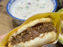 烧饼夹肉-穆得·老周家牛肉烧饼(普利街店)