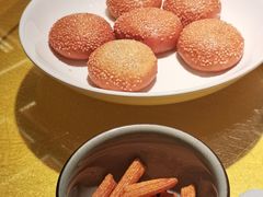 芝麻饼-缪氏川菜(深圳北站缤果空间店)