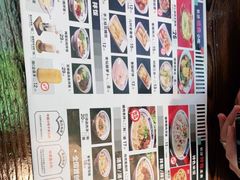 -黑白电视长沙小吃(美林M·LIVE天地东座店)