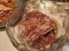 -蚂蚁洞·烤肉大营地(上海静安大悦城店)