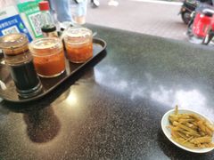 -丫丫桂林米粉(学府店)