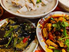 -老方桌烂蹄花川菜馆(九龙坡店)