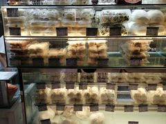 -白玉兰食品甜凤店(合生汇店)