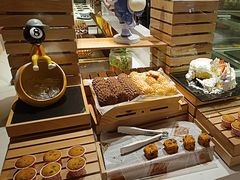 -享遇.锅姥姥牛排海鲜自助(小寨店)