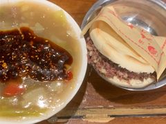 -老兰家传统烧烤炒菜泡馍(小南门店)